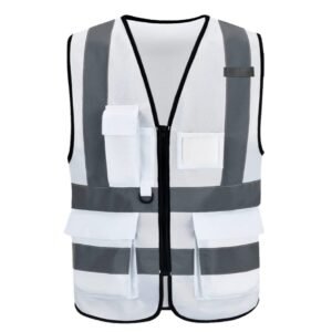 سترة بجيوب أبيض